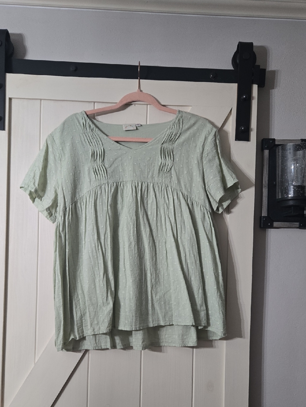 Light Mint Short-Sleeve Pintuck Peasant Blouse - Women's